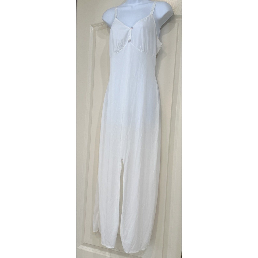 Vintage Camelot White Maxi Lace Slip Nightgown dress Size 36 Romance
